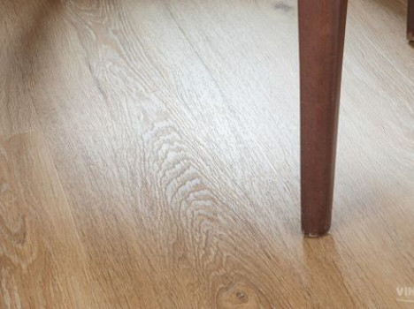  Кварц-винил VINILAM Cork Premium 33777 Дуб Ронда