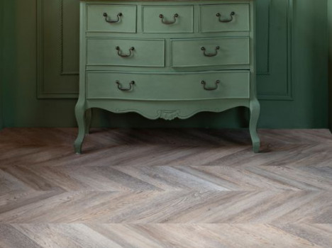  Кварц-винил Vinilam Parquet Chevron RI153616CL4 Шеврон Шампань