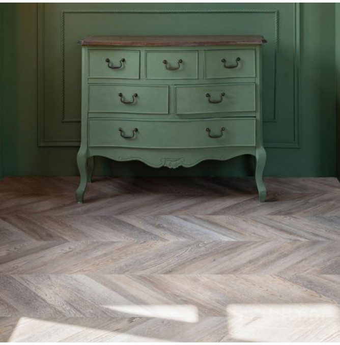 фото - Кварц-винил Vinilam Parquet Chevron RI153616CL4 Шеврон Шампань